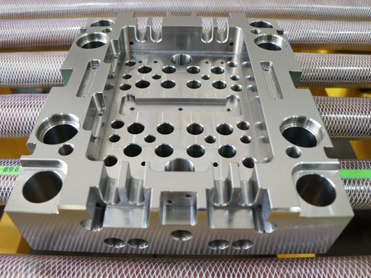 Твердость стандарта 140-170 основания прессформы DIN CK53 ASTM 1050 JIS S50c